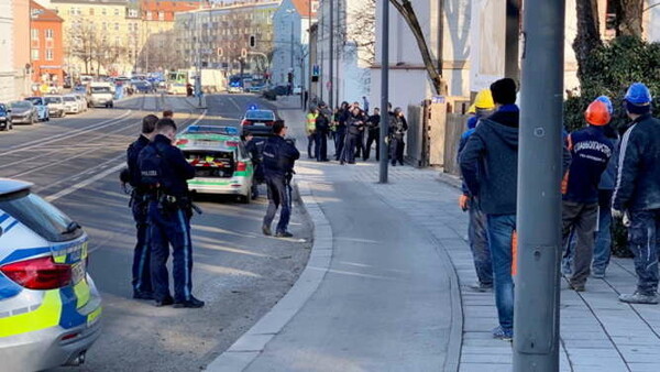 Δύο νεκροί ύστερα από πυροβολισμούς στο Μόναχο