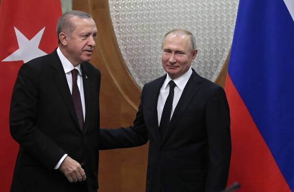 Ο Πούτιν ευχήθηκε «Χρόνια Πολλά» στον Ερντογάν για τα γενέθλιά του