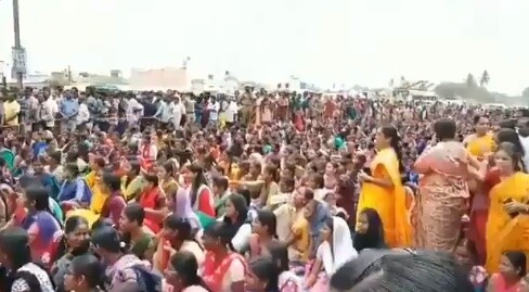 Μεγάλες διαδηλώσεις στην Ινδία μετά την ανάρτηση βίντεο με σεξουαλικές επιθέσεις σε φοιτήτριες