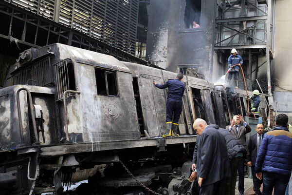 Αίγυπτος: Καβγάς πίσω από το πολύνεκρο δυστύχημα με το τρένο- Συνελήφθη ο οδηγός