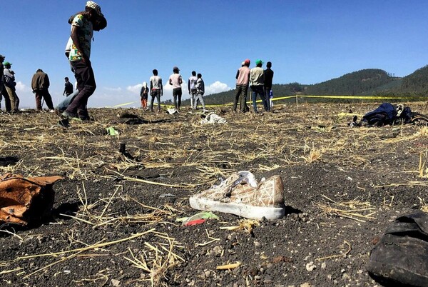 Αεροπορική τραγωδία στην Αιθιοπία: Τα τελευταία λόγια του πιλότου λίγο πριν τη συντριβή και οι εθνικότητες των νεκρών