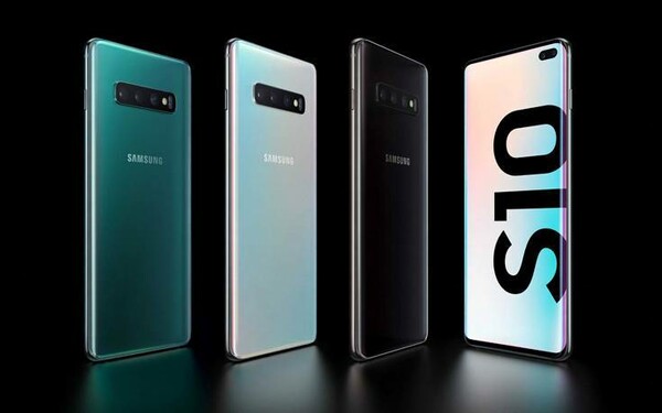 Η Samsung παρουσίασε το νέο S10 και το Galaxy Fold με αναδιπλούμενη οθόνη