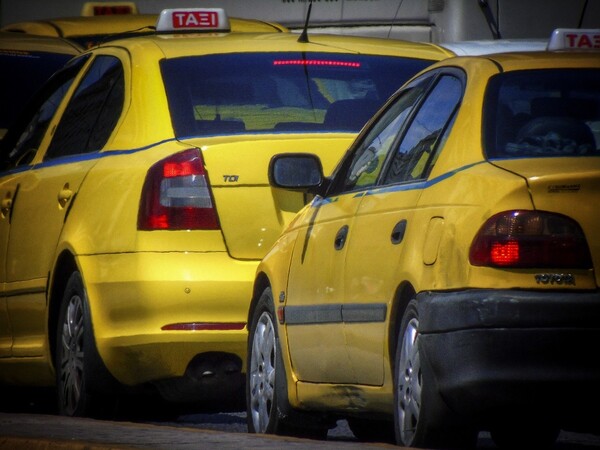 Χωρίς ταξί η Αθήνα την Τρίτη- Οι οδηγοί ανακοίνωσαν στάση εργασίας