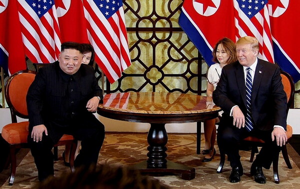 Ναυάγησε ξαφνικά η συμφωνία Τραμπ και Κιμ Γιονγκ Ουν