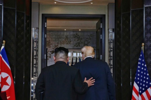 Τραμπ: Η Β.Κορέα μπορεί να γίνει οικονομικός γίγαντας χωρίς πυρηνικά