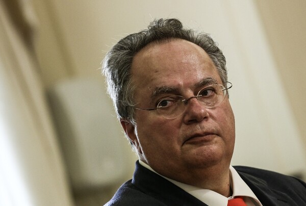FAZ: Άρθρο κόλαφος για Κοτζιά-ARB - «Κινδυνεύει η Δημοκρατία στην Ελλάδα;»