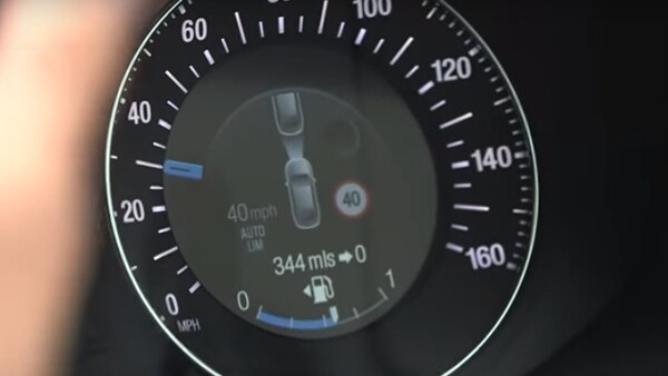 ΕΕ: Αυτόματα συστήματα ελέγχου ταχύτητας σε όλα τα αυτοκίνητα έως το 2022