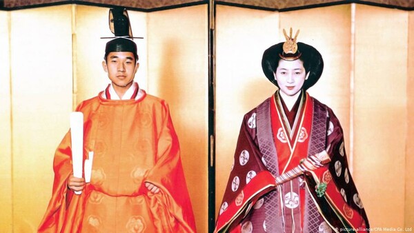 Τέλος εποχής για την Ιαπωνία: Η εκσυγχρονιστική κληρονομιά του αποχωρούντος Αυτοκράτορα Ακιχίτο