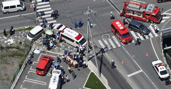 Ιαπωνία: Αυτοκίνητο έπεσε πάνω σε νήπια τραυματίζοντάς τα σοβαρά