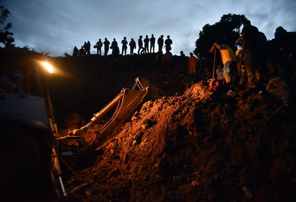 Κολομβία: Τουλάχιστον 28 νεκροί μετά από κατολίσθηση