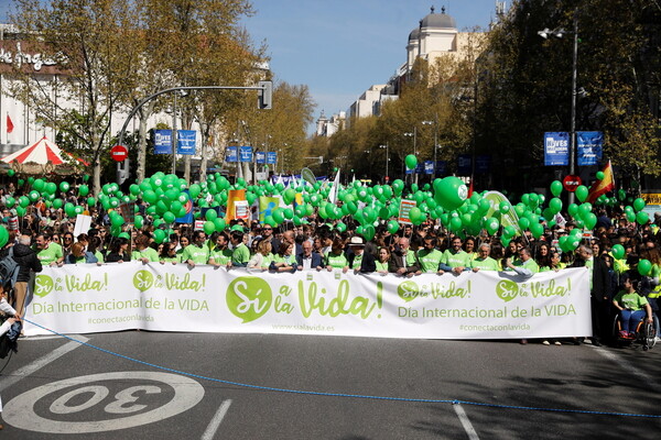 Διαδήλωση κατά των αμβλώσεων στη Μαδρίτη με την υποστήριξη των Συντηρητικών