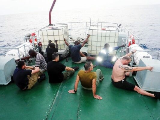 Νιγηρία: Πάνω σε πλοίο η σύλληψη τριών Ελλήνων για πειρατεία