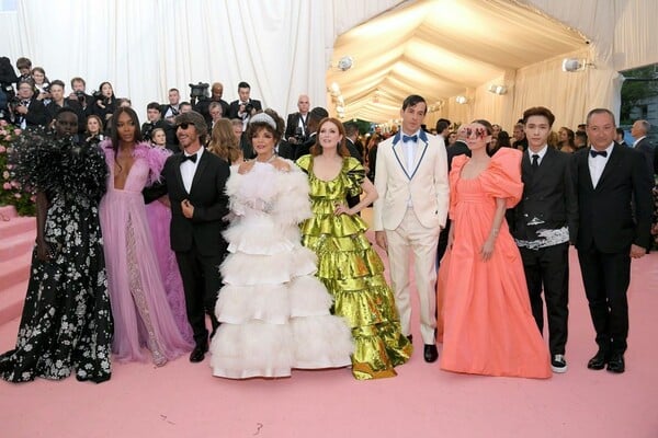 Met Gala 2019: Οι διάσημοι στο κόκκινο χαλί - Φέτος οι εμφανίσεις ήταν πιο εκκεντρικές από ποτέ