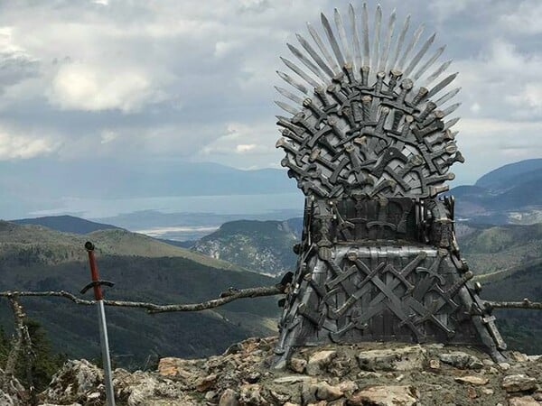 Ο Σιδερένιος Θρόνος του Game of Thrones βρίσκεται στην Παύλιανη