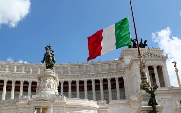 Η Ιταλική Βουλή έβαλε ομόφωνα τέλος στο «revenge porn»
