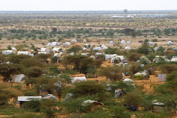 Η Κένυα θα κλείσει οριστικά τον μεγαλύτερο προσφυγικό καταυλισμό στην Αφρική