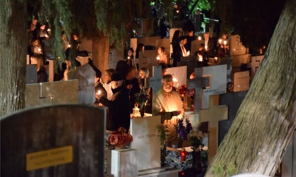 Ανάσταση στα νεκροταφεία - Το ξεχωριστό έθιμο στην πόλη της Κοζάνης