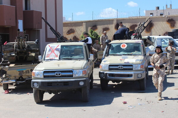 Λιβύη: Προ των πυλών της Τρίπολης ο Χάφταρ - Νέα έκκληση από τον ΟΗΕ