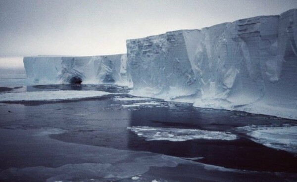 Κλιματική Αλλαγή: Πάνω από 9.600 δισ. τόνους πάγου έχουν χάσει οι παγετώνες από το 1961