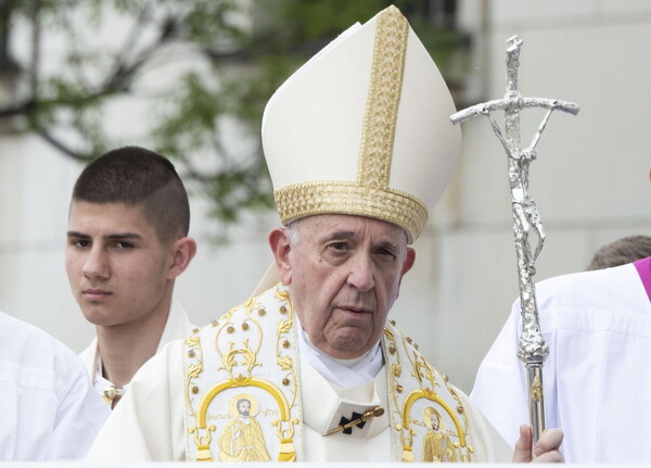 Πάπας Φραγκίσκος στη Βουλγαρία: Ανοίξτε καρδιές και σπίτια στους μετανάστες