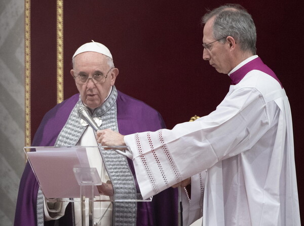 O Πάπας σχολίασε τη σύγκριση του Μέσι με τον Θεό