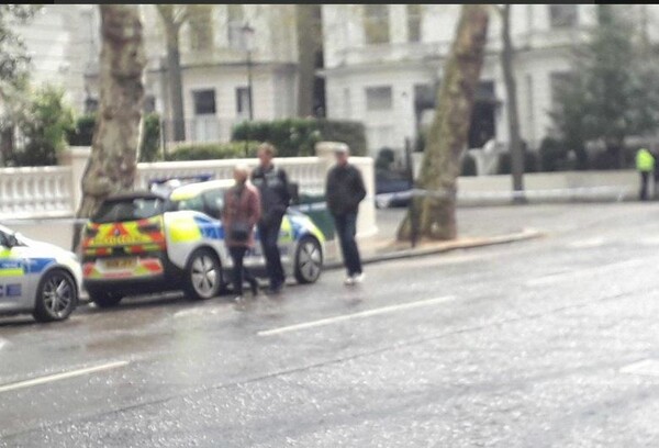 Λονδίνο: Πυροβολισμοί κοντά στην πρεσβεία της Ουκρανίας