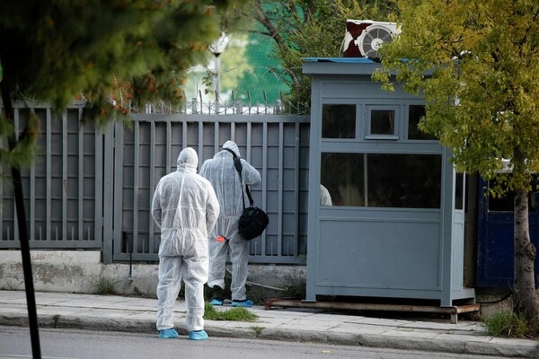 Το ΥΠΕΞ καταδικάζει την επίθεση στο ρωσικό προξενείο