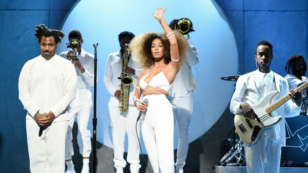 Ξαφνικά η Solange ακύρωσε την εμφάνισή της στο Coachella 2019