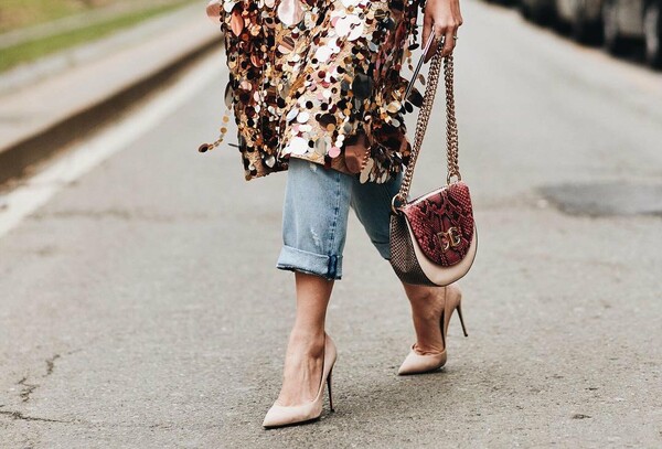 Ανακαλύψαμε τα πιο κομψά και προσιτά παπούτσια για τις εξόδους των γιορτών