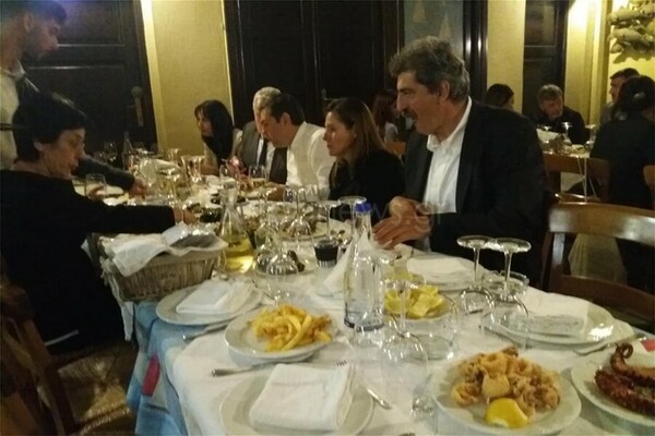 Αλέξης Τσίπρας, Μπέτυ Μπαζιάνα και Πολάκης σε δείπνο στα Χανιά