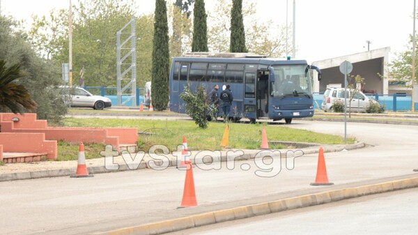 Απειλές για βόμβες στα δικαστήρια της Λαμίας - Διακόπηκε η δίκη Κορκονέα