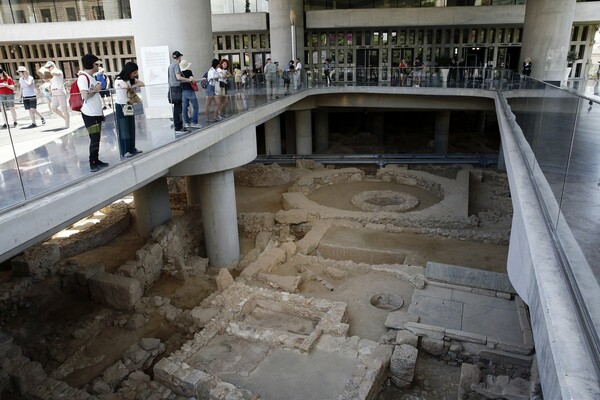 Για πρώτη φορά ανοίγει η αρχαία αθηναϊκή γειτονιά κάτω από το Μουσείο της Ακρόπολης