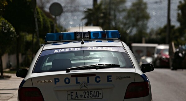 Ηλικιωμένος βρέθηκε δολοφονημένος σε πολυκατοικία στη Θεσσαλονίκη