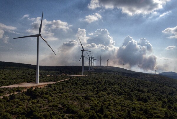 Η Ελλάδα στις πρώτες εννέα χώρες παραγωγής ενέργειας από ανανεώσιμες πηγές