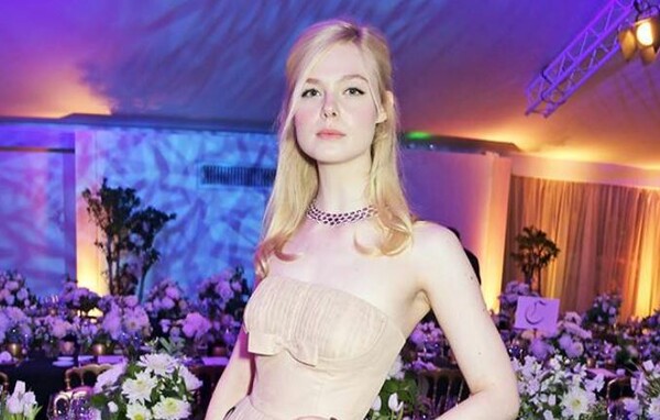 Η Elle Fanning λιποθύμησε σε γκαλά στις Κάννες