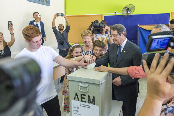 Ευρωεκλογές 2019: Νίκη του ΔΗΣΥ δείχνουν τα exit polls - Μικρή διαφορά με το ΑΚΕΛ