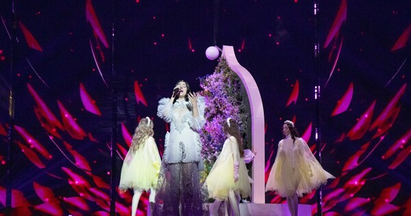 Εurovision 2019: Δείτε φωτογραφίες και βίντεο από τη δεύτερη πρόβα της Κατερίνας Ντούσκα