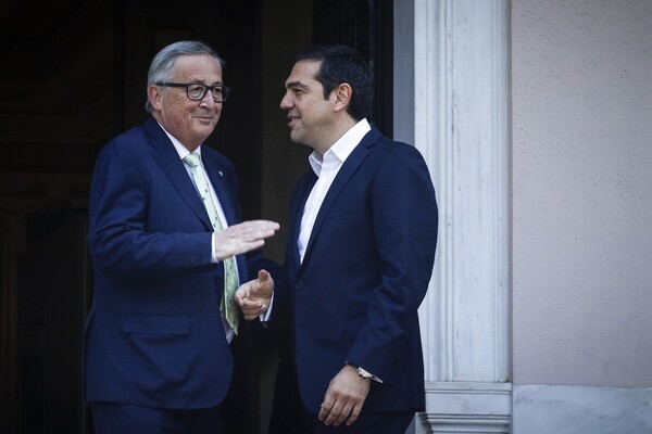 Γιούνκερ: Η Ελλάδα μπήκε στην ευρωζώνη παραποιώντας στατιστικά στοιχεία - Φταίω και εγώ