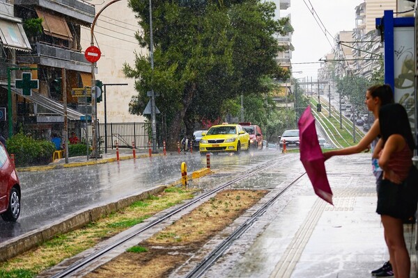 Συνεχίζεται ο άστατος καιρός - Βροχές και καταιγίδες σε όλη τη χώρα