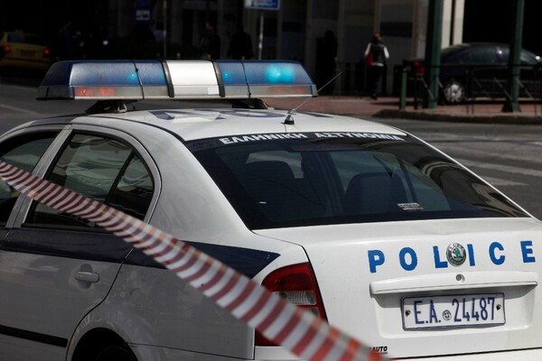 Θεσσαλονίκη: Στον εισαγγελέα ο ψυκτικός που σκότωσε την 63χρονη - Την χτύπησε με σφυρί πάνω σε καβγά