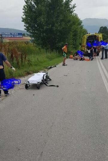 Πτολεμαΐδα Σοβαρό τροχαίο με όχημα που έπεσε σε ποδηλάτες - Έξι στο νοσοκομείο
