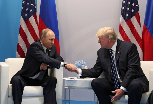 Πούτιν – Τραμπ συμφώνησαν κατά των πρωτοβουλιών για εξοπλιστικό ανταγωνισμό