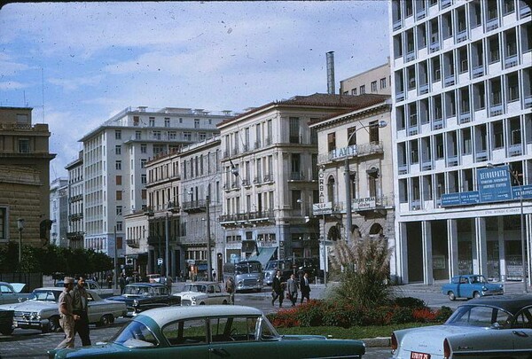 Η Σταδίου την εποχή που άρχισε να αλλάζει