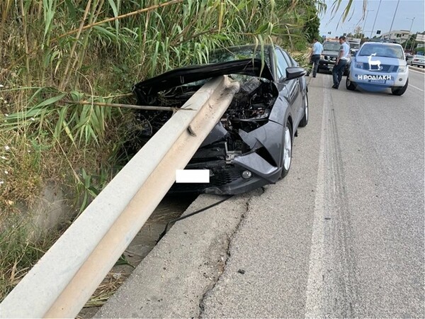 Ρόδος: Σοκαριστικό τροχαίο - Προστατευτικό κιγκλίδωμα διαπέρασε αυτοκίνητο