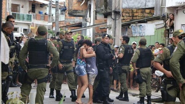 Έντεκα άνθρωποι σκοτώθηκαν από ένοπλους που άνοιξαν πυρ σε μπαρ στη Βραζιλία