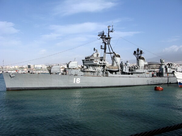 Το ιστορικό «ΒΕΛΟΣ» θα δέσει στο λιμάνι της Θεσσαλονίκης ενόψει ΔΕΘ