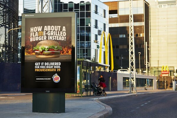 Φινλανδία: Τα Burger King «μετέτρεψαν» τα McDonald's σε σημεία δωρεάν διανομής των δικών τους μπέργκερ