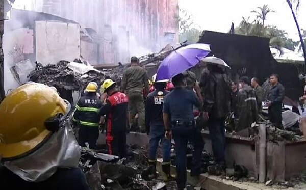 Φιλιππίνες: Συνετρίβη αεροσκάφος σε τουριστικό θέρετρο - Οκτώ νεκροί