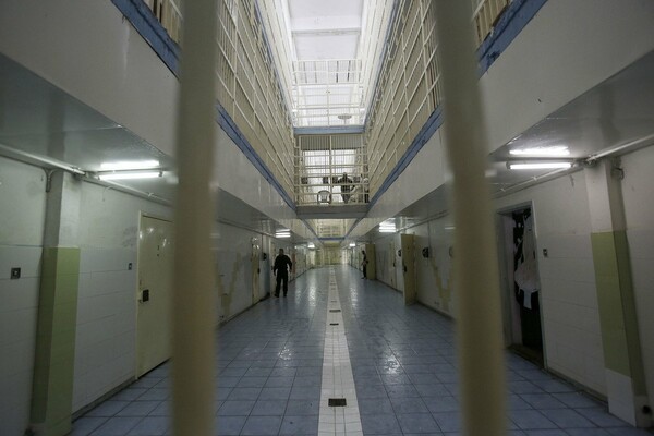 Κορωνοϊός: Λήξη συναγερμού για τον κρατούμενο στον Κορυδαλλό - Αρνητικό και το δεύτερο τεστ