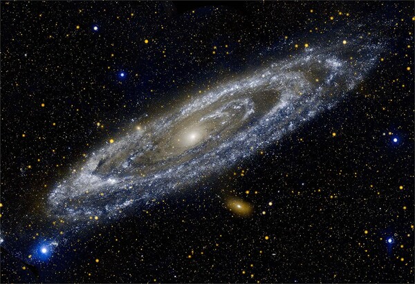 Επιστήμονες ανακάλυψαν πανάρχαιους γαλαξίες που ανατρέπουν τις θεωρίες για το πρώιμο Σύμπαν